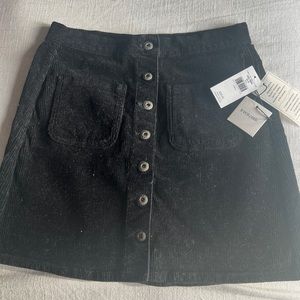 NWT Buckle Corduroy Skirt Black